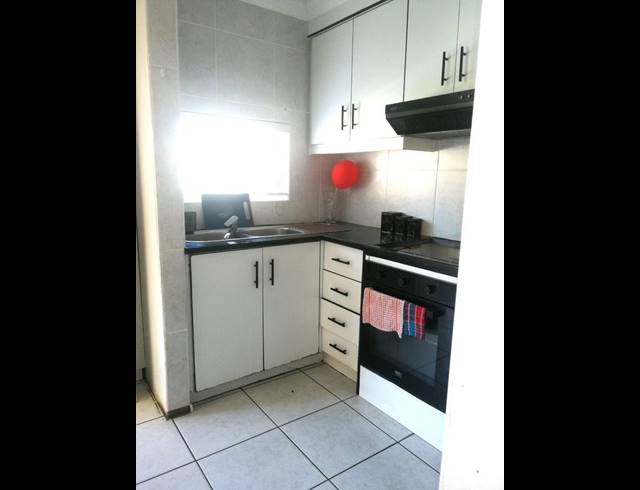 3 BEDROOM APARTMENT FOR SALE IN MORNINGSIDE